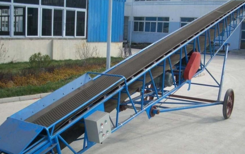 帶式輸送機(jī)都有哪些部分組成？